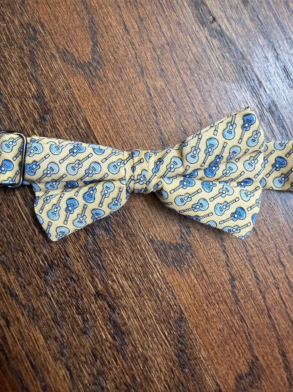 Vineyard Vines Boy’s Adjustable Bow Tie with Guitar Print